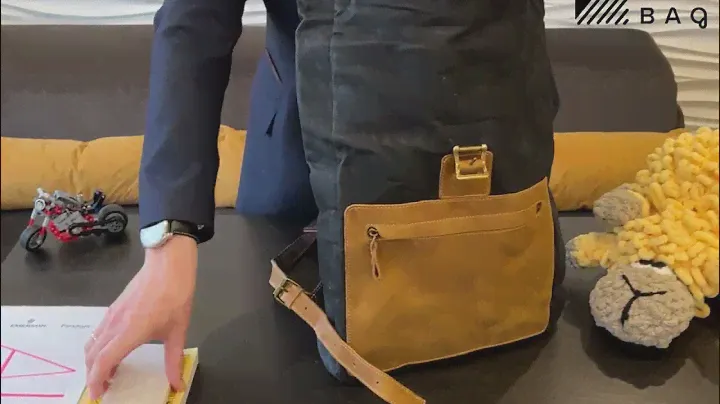 Рюкзак городской One True Bag. Модель № 36 чёрного цвета.